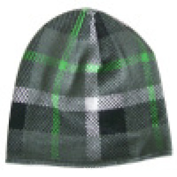 Gorro de punto con diseño Checker NTD60